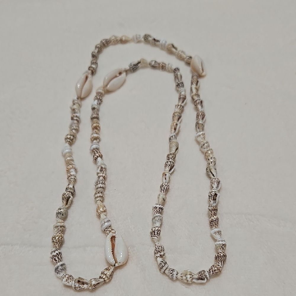 Vintage Shell Necklace